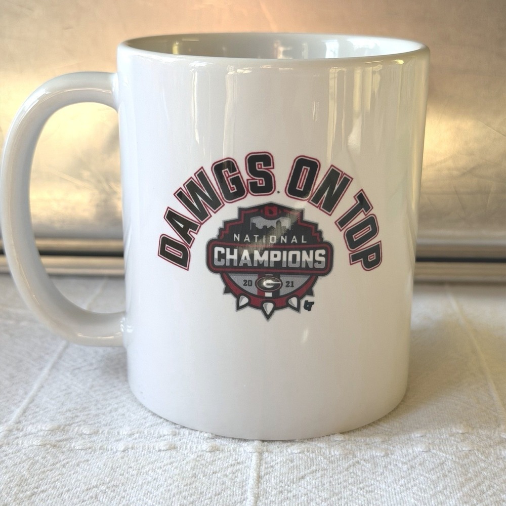 " DAWGS ON TOP" UGA Bulldogs 2021 National Championship Ceramic Coffee Mug